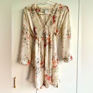 American Rag Woman’s Button Blouse Medium Cream Pink Sheer